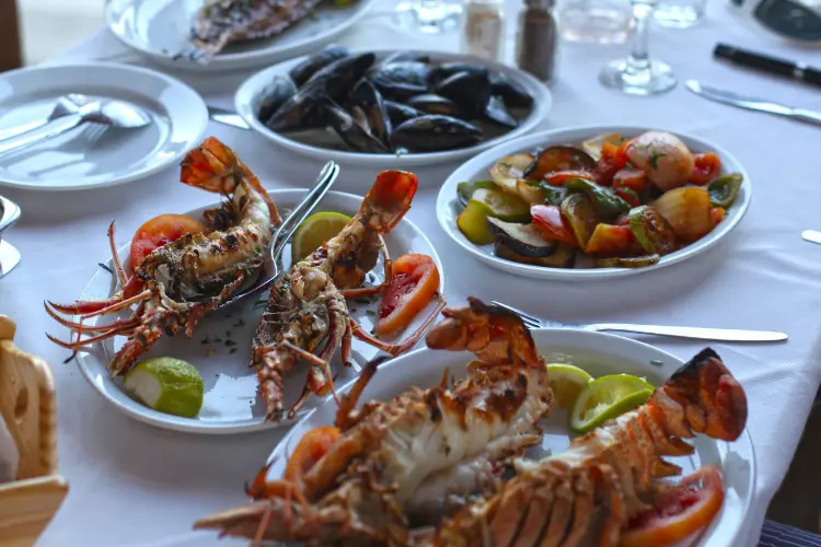 fagito stin taverna diatrofi